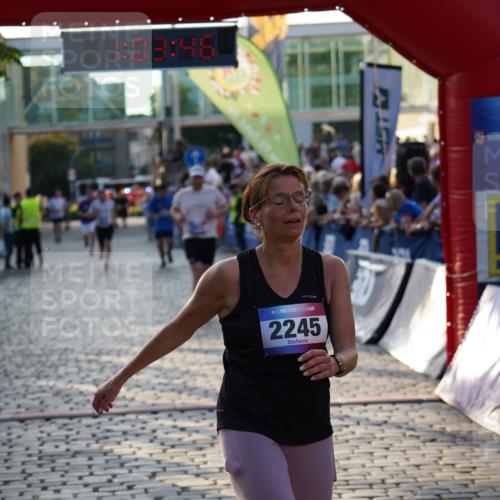 13.06.2025 - Holstenköstenlauf Felixshl http://msf.ph/oto/7924917 13.06.2025 20:03:45 Laufen 2245, 3109, 3825, 3932 meine-sportfotos.de