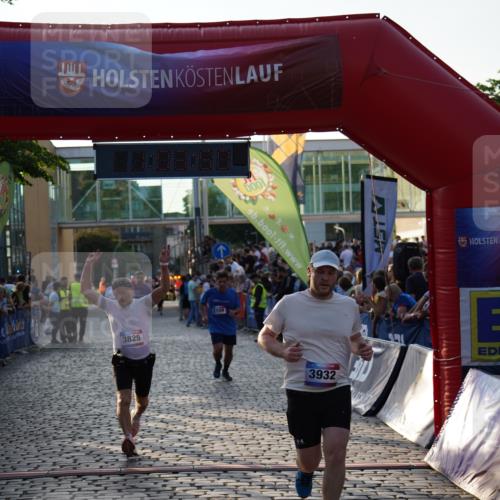 13.06.2025 - Holstenköstenlauf Felixshl http://msf.ph/oto/7924928 13.06.2025 20:03:50 Laufen 2820, 3109, 3825, 3932 meine-sportfotos.de
