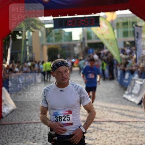 13.06.2025 - Holstenköstenlauf Felixshl http://msf.ph/oto/7924941 13.06.2025 20:03:52 Laufen 2708, 2820, 3109, 3825, 3932 meine-sportfotos.de