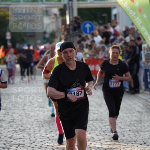 13.06.2025 - Holstenköstenlauf Felixshl http://msf.ph/oto/7924989 13.06.2025 20:04:06 Laufen 2038, 2187, 2717, 2777, 2852, 3051 meine-sportfotos.de
