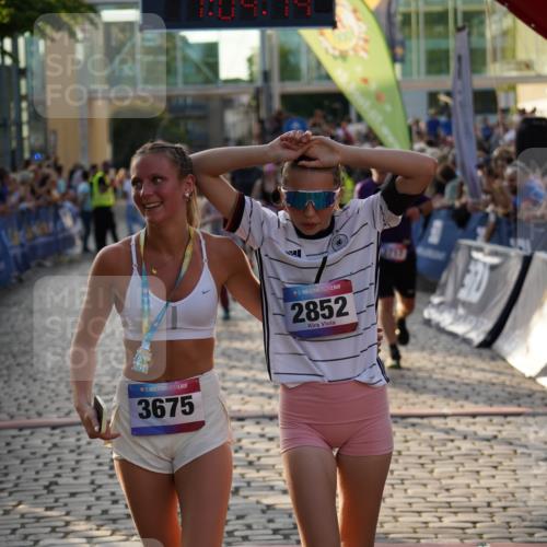13.06.2025 - Holstenköstenlauf Felixshl http://msf.ph/oto/7925010 13.06.2025 20:04:14 Laufen 2334, 2400, 2535, 2579, 2603, 2717, 2751, 3668 meine-sportfotos.de