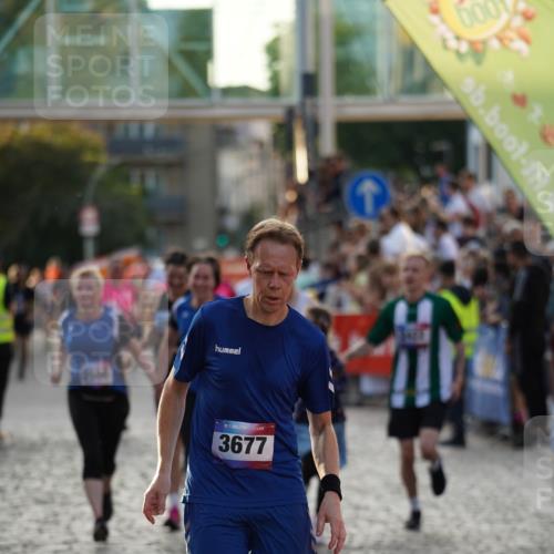 13.06.2025 - Holstenköstenlauf Felixshl http://msf.ph/oto/7925067 13.06.2025 20:04:46 Laufen 2422, 2500, 2501, 2560, 3175, 3185, 3677 meine-sportfotos.de
