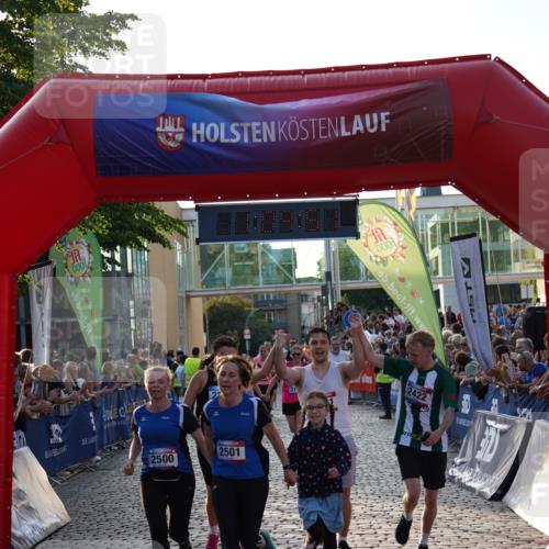 13.06.2025 - Holstenköstenlauf Felixshl http://msf.ph/oto/7925081 13.06.2025 20:04:50 Laufen 2313, 2422, 2500, 2501, 2560, 3175, 3185, 3677, 3725, 3980 meine-sportfotos.de