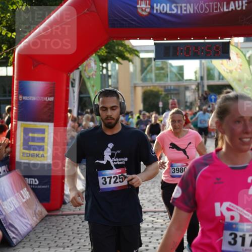 13.06.2025 - Holstenköstenlauf Felixshl http://msf.ph/oto/7925109 13.06.2025 20:04:58 Laufen 2025, 2128, 2228, 2246, 2313, 2826, 3614, 3632, 3725, 3960, 3980 meine-sportfotos.de