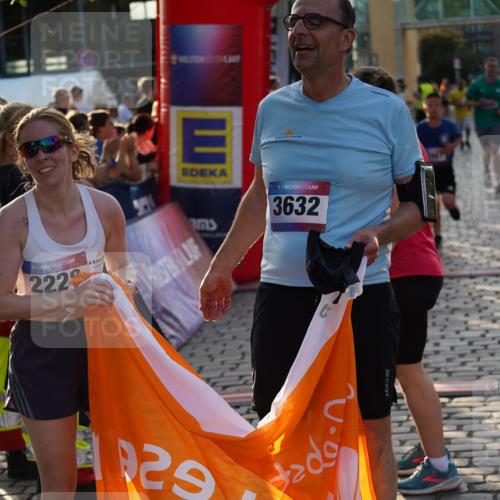 13.06.2025 - Holstenköstenlauf Felixshl http://msf.ph/oto/7925143 13.06.2025 20:05:09 Laufen 2177, 2987, 3060, 3070, 3634 meine-sportfotos.de
