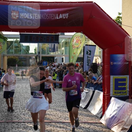 13.06.2025 - Holstenköstenlauf Felixshl http://msf.ph/oto/7925205 13.06.2025 20:05:34 Laufen 2099, 2790, 2792, 2850, 3831 meine-sportfotos.de