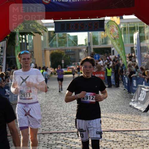 13.06.2025 - Holstenköstenlauf Felixshl http://msf.ph/oto/7925241 13.06.2025 20:05:58 Laufen 2257, 2867, 2911, 2912 meine-sportfotos.de