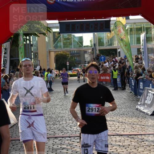 13.06.2025 - Holstenköstenlauf Felixshl http://msf.ph/oto/7925243 13.06.2025 20:05:58 Laufen 2257, 2867, 2911, 2912 meine-sportfotos.de