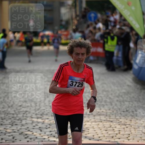 13.06.2025 - Holstenköstenlauf Felixshl http://msf.ph/oto/7925292 13.06.2025 20:07:02 Laufen 2060, 2936, 3729 meine-sportfotos.de