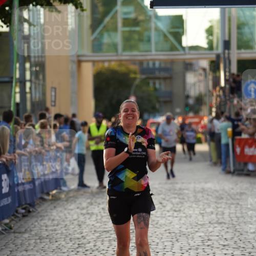 13.06.2025 - Holstenköstenlauf Felixshl http://msf.ph/oto/7925309 13.06.2025 20:07:12 Laufen 2588, 2593, 2923 meine-sportfotos.de