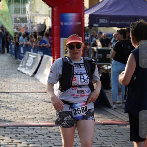 13.06.2025 - Holstenköstenlauf Felixshl http://msf.ph/oto/7925325 13.06.2025 20:07:15 Laufen 2350, 2588, 2593, 2923 meine-sportfotos.de