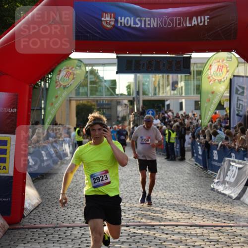 13.06.2025 - Holstenköstenlauf Felixshl http://msf.ph/oto/7925337 13.06.2025 20:07:21 Laufen 2350, 2836, 2837, 2923, 3142, 3217 meine-sportfotos.de