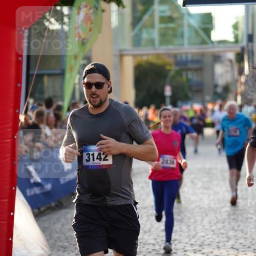 13.06.2025 - Holstenköstenlauf Felixshl http://msf.ph/oto/7925349 13.06.2025 20:07:28 Laufen 2178, 2760, 2836, 2837, 3142, 3217, 3303 meine-sportfotos.de