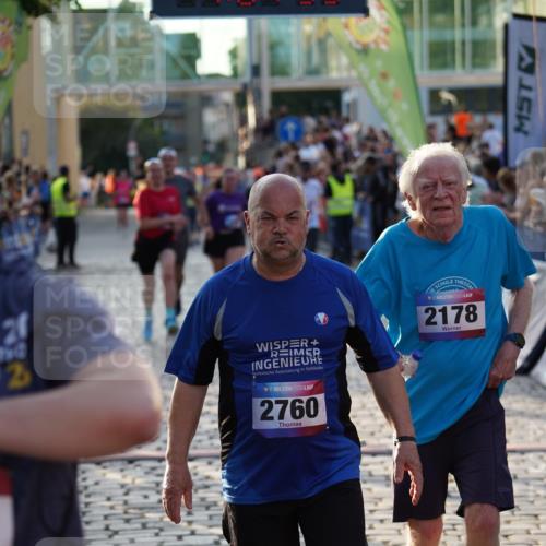 13.06.2025 - Holstenköstenlauf Felixshl http://msf.ph/oto/7925370 13.06.2025 20:07:34 Laufen 2096, 2144, 2178, 2283, 2727, 2760, 3303 meine-sportfotos.de