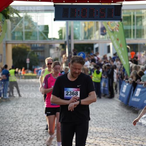 13.06.2025 - Holstenköstenlauf Felixshl http://msf.ph/oto/7925399 13.06.2025 20:07:50 Laufen 2273, 2294, 2333, 2368, 2584, 2600, 2601, 2742, 3181 meine-sportfotos.de