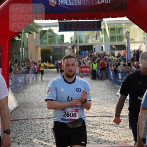 13.06.2025 - Holstenköstenlauf Felixshl http://msf.ph/oto/7925425 13.06.2025 20:08:02 Laufen 2600, 2601, 3053, 3232 meine-sportfotos.de
