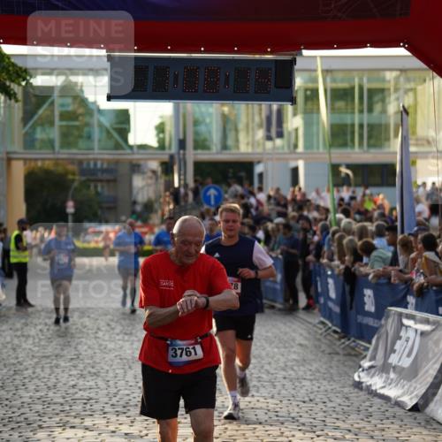 13.06.2025 - Holstenköstenlauf Felixshl http://msf.ph/oto/7925457 13.06.2025 20:08:13 Laufen 2478, 3108, 3111, 3114, 3573, 3761 meine-sportfotos.de