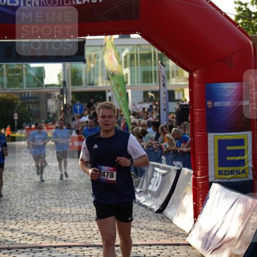 13.06.2025 - Holstenköstenlauf Felixshl http://msf.ph/oto/7925466 13.06.2025 20:08:16 Laufen 2478, 3108, 3111, 3114, 3573 meine-sportfotos.de