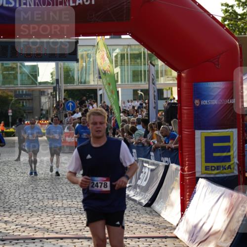 13.06.2025 - Holstenköstenlauf Felixshl http://msf.ph/oto/7925468 13.06.2025 20:08:16 Laufen 2478, 3108, 3111, 3114, 3573 meine-sportfotos.de