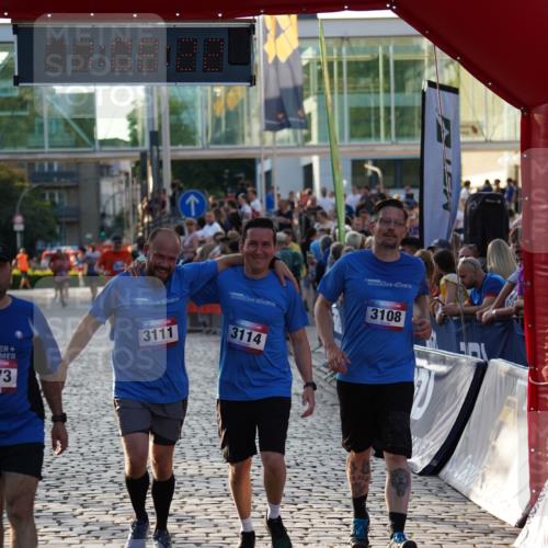 13.06.2025 - Holstenköstenlauf Felixshl http://msf.ph/oto/7925486 13.06.2025 20:08:22 Laufen 2646, 3108, 3111, 3114, 3573 meine-sportfotos.de