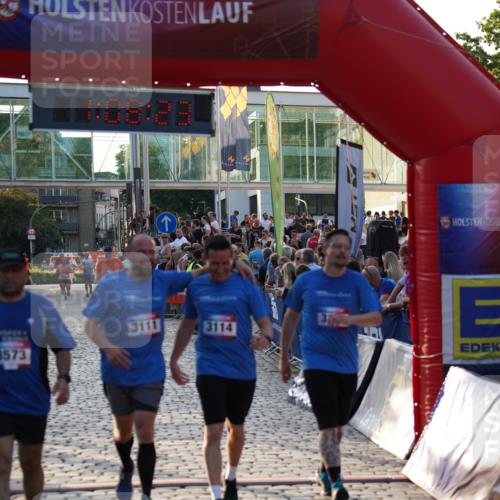 13.06.2025 - Holstenköstenlauf Felixshl http://msf.ph/oto/7925492 13.06.2025 20:08:22 Laufen 2646, 3108, 3111, 3114, 3573 meine-sportfotos.de
