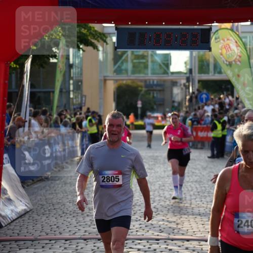 13.06.2025 - Holstenköstenlauf Felixshl http://msf.ph/oto/7925637 13.06.2025 20:09:22 Laufen 2212, 2240, 2242, 2805, 3176, 3179 meine-sportfotos.de