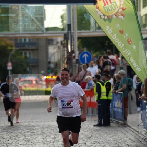 13.06.2025 - Holstenköstenlauf Felixshl http://msf.ph/oto/7925686 13.06.2025 20:09:56 Laufen 2086, 3143 meine-sportfotos.de