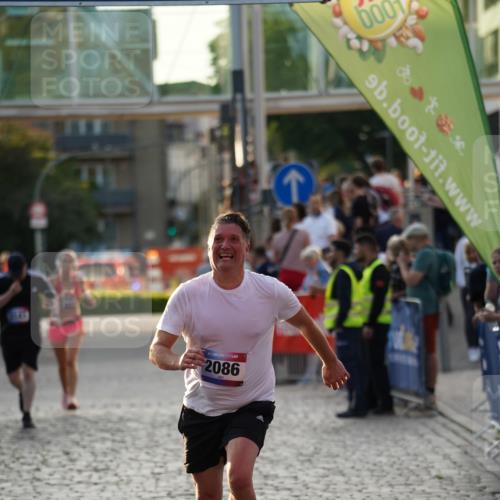 13.06.2025 - Holstenköstenlauf Felixshl http://msf.ph/oto/7925694 13.06.2025 20:09:57 Laufen 2086, 3143 meine-sportfotos.de
