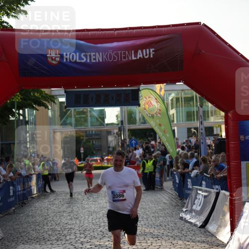 13.06.2025 - Holstenköstenlauf Felixshl http://msf.ph/oto/7925702 13.06.2025 20:09:58 Laufen 2086, 2182, 3143 meine-sportfotos.de