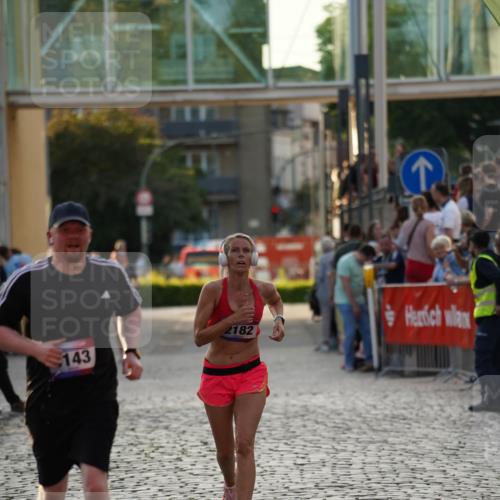13.06.2025 - Holstenköstenlauf Felixshl http://msf.ph/oto/7925733 13.06.2025 20:10:03 Laufen 2182, 3143 meine-sportfotos.de