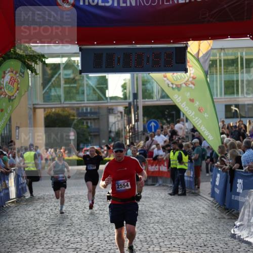 13.06.2025 - Holstenköstenlauf Felixshl http://msf.ph/oto/7925813 13.06.2025 20:10:54 Laufen 2490, 2554, 2764 meine-sportfotos.de