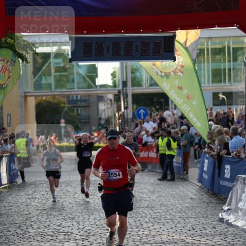 13.06.2025 - Holstenköstenlauf Felixshl http://msf.ph/oto/7925818 13.06.2025 20:10:54 Laufen 2490, 2554, 2764 meine-sportfotos.de