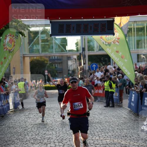 13.06.2025 - Holstenköstenlauf Felixshl http://msf.ph/oto/7925822 13.06.2025 20:10:55 Laufen 2490, 2554, 2764 meine-sportfotos.de