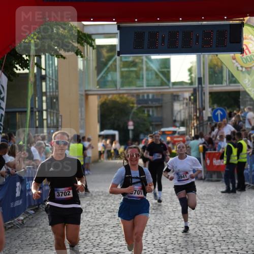 13.06.2025 - Holstenköstenlauf Felixshl http://msf.ph/oto/7925851 13.06.2025 20:11:30 Laufen 2366, 3701, 3702, 3815, 3941 meine-sportfotos.de