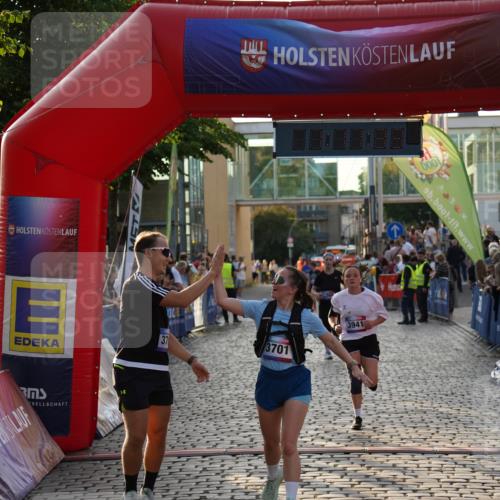 13.06.2025 - Holstenköstenlauf Felixshl http://msf.ph/oto/7925857 13.06.2025 20:11:32 Laufen 2366, 3701, 3702, 3941 meine-sportfotos.de