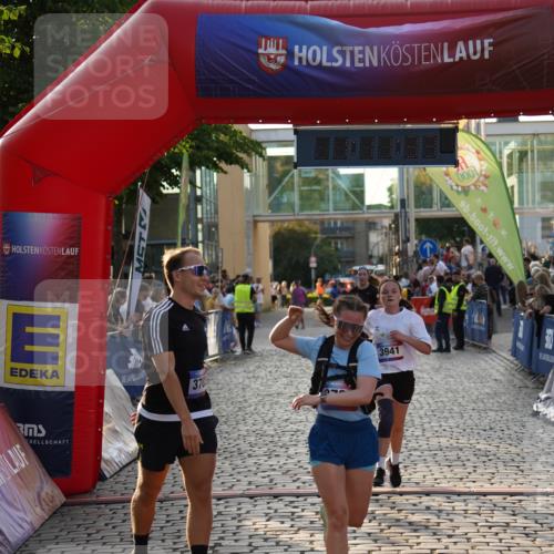 13.06.2025 - Holstenköstenlauf Felixshl http://msf.ph/oto/7925863 13.06.2025 20:11:32 Laufen 2366, 3701, 3702, 3941 meine-sportfotos.de