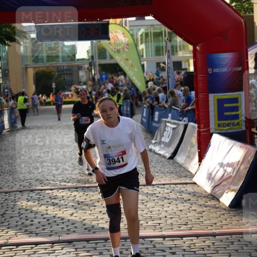 13.06.2025 - Holstenköstenlauf Felixshl http://msf.ph/oto/7925883 13.06.2025 20:11:35 Laufen 2366, 3701, 3941 meine-sportfotos.de