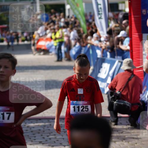 13.06.2025 - Holstenköstenlauf Felixshl http://msf.ph/oto/7925932 13.06.2025 16:35:36 Laufen 78, 1125 meine-sportfotos.de