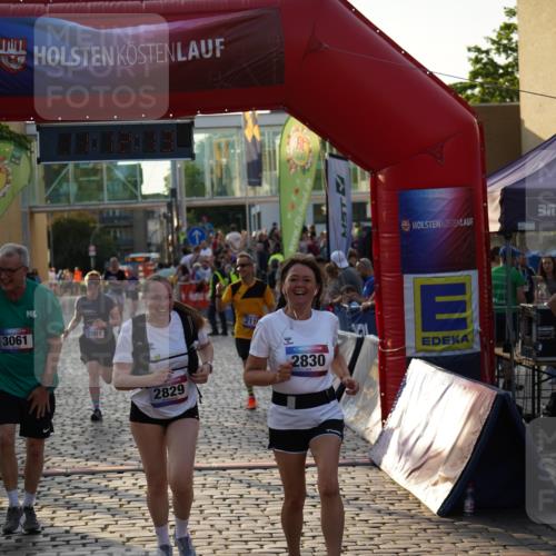 13.06.2025 - Holstenköstenlauf Felixshl http://msf.ph/oto/7925947 13.06.2025 20:12:12 Laufen 2001, 2119, 2271, 2829, 2830, 3061 meine-sportfotos.de