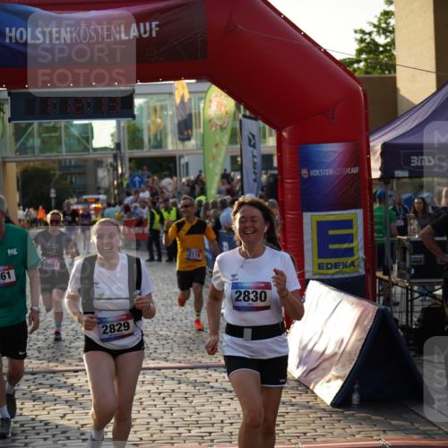 13.06.2025 - Holstenköstenlauf Felixshl http://msf.ph/oto/7925952 13.06.2025 20:12:12 Laufen 2001, 2119, 2271, 2829, 2830, 3061 meine-sportfotos.de