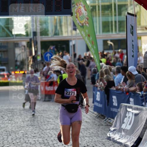 13.06.2025 - Holstenköstenlauf Felixshl http://msf.ph/oto/7925976 13.06.2025 20:12:18 Laufen 2271, 2726 meine-sportfotos.de