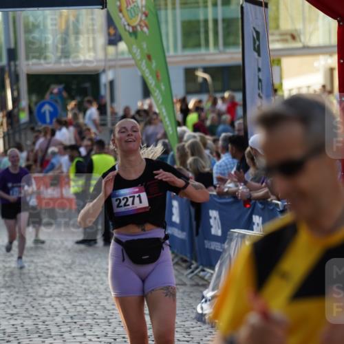 13.06.2025 - Holstenköstenlauf Felixshl http://msf.ph/oto/7925982 13.06.2025 20:12:18 Laufen 2271, 2726 meine-sportfotos.de