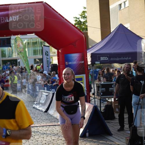 13.06.2025 - Holstenköstenlauf Felixshl http://msf.ph/oto/7925984 13.06.2025 20:12:21 Laufen 2271, 2726 meine-sportfotos.de