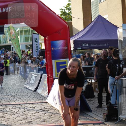 13.06.2025 - Holstenköstenlauf Felixshl http://msf.ph/oto/7925996 13.06.2025 20:12:22 Laufen 2271, 2726 meine-sportfotos.de