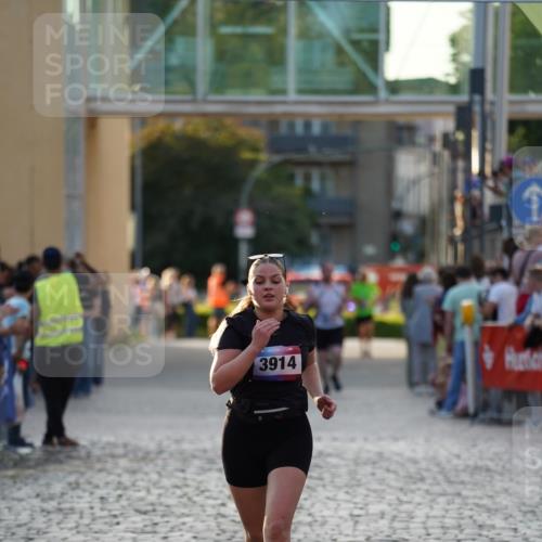 13.06.2025 - Holstenköstenlauf Felixshl http://msf.ph/oto/7926036 13.06.2025 20:13:02 Laufen 2093, 2825, 3914 meine-sportfotos.de