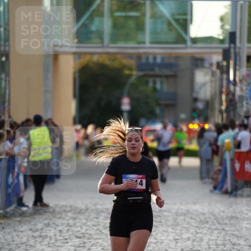 13.06.2025 - Holstenköstenlauf Felixshl http://msf.ph/oto/7926038 13.06.2025 20:13:02 Laufen 2093, 2825, 3914 meine-sportfotos.de