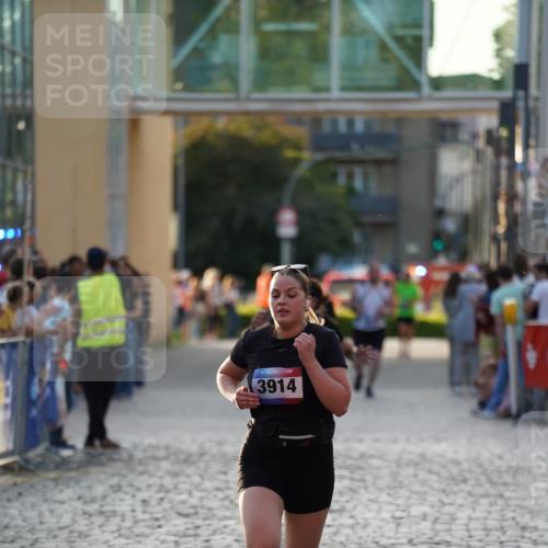 13.06.2025 - Holstenköstenlauf Felixshl http://msf.ph/oto/7926040 13.06.2025 20:13:02 Laufen 2093, 2825, 3914 meine-sportfotos.de