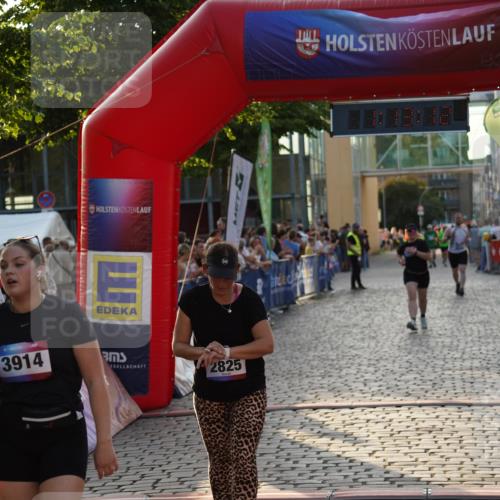 13.06.2025 - Holstenköstenlauf Felixshl http://msf.ph/oto/7926068 13.06.2025 20:13:11 Laufen 2088, 2825 meine-sportfotos.de