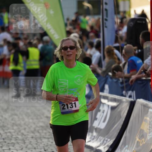 13.06.2025 - Holstenköstenlauf Felixshl http://msf.ph/oto/7926127 13.06.2025 20:13:29 Laufen 2117, 2131 meine-sportfotos.de