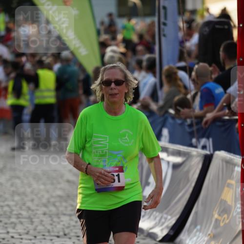 13.06.2025 - Holstenköstenlauf Felixshl http://msf.ph/oto/7926129 13.06.2025 20:13:29 Laufen 2117, 2131 meine-sportfotos.de